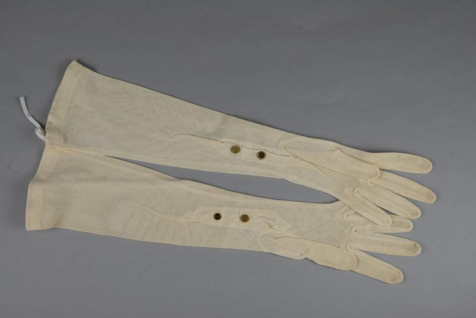 1 Paar Damenhandschuhe aus Tüll, Handschuhe