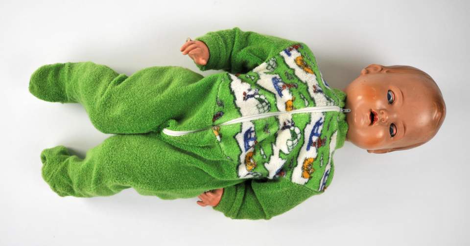 Schildkröt-Puppe "Strampelchen", Zierpuppe