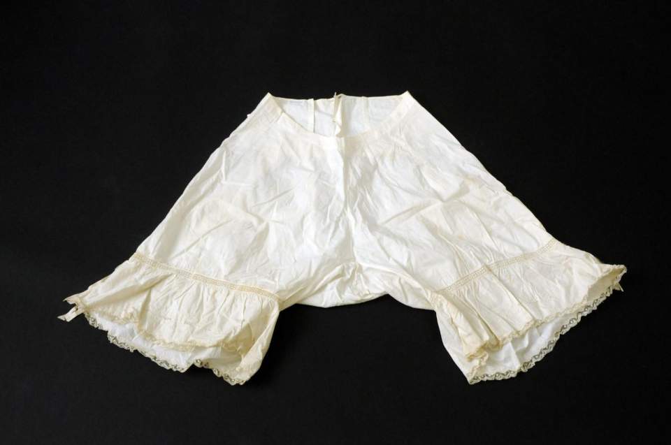 Damenbeinkleid, Unterhose