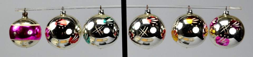 Weihnachtsschmuck, 6 Christbaumkugeln