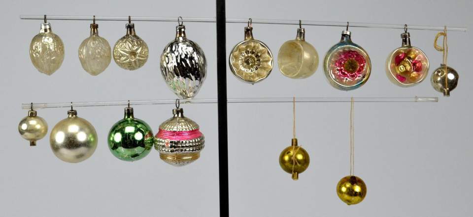 Weihnachtsschmuck, 15 Christbaumkugeln