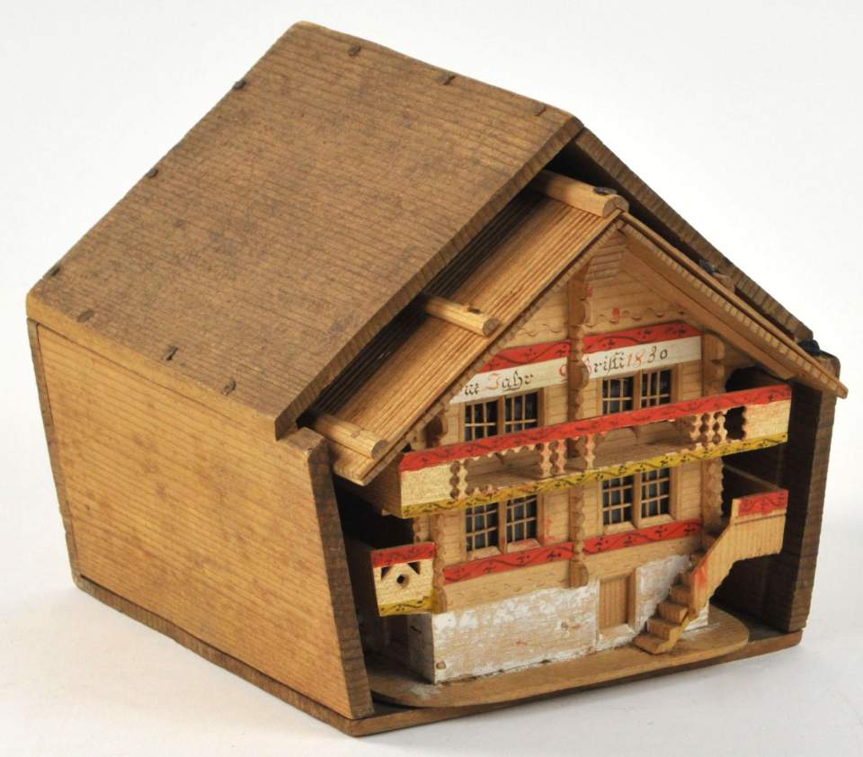 Spielzeug-Chalet