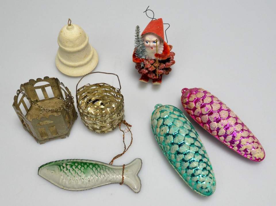 Weihnachtsschmuck, 6 Objekte verschiedener Art