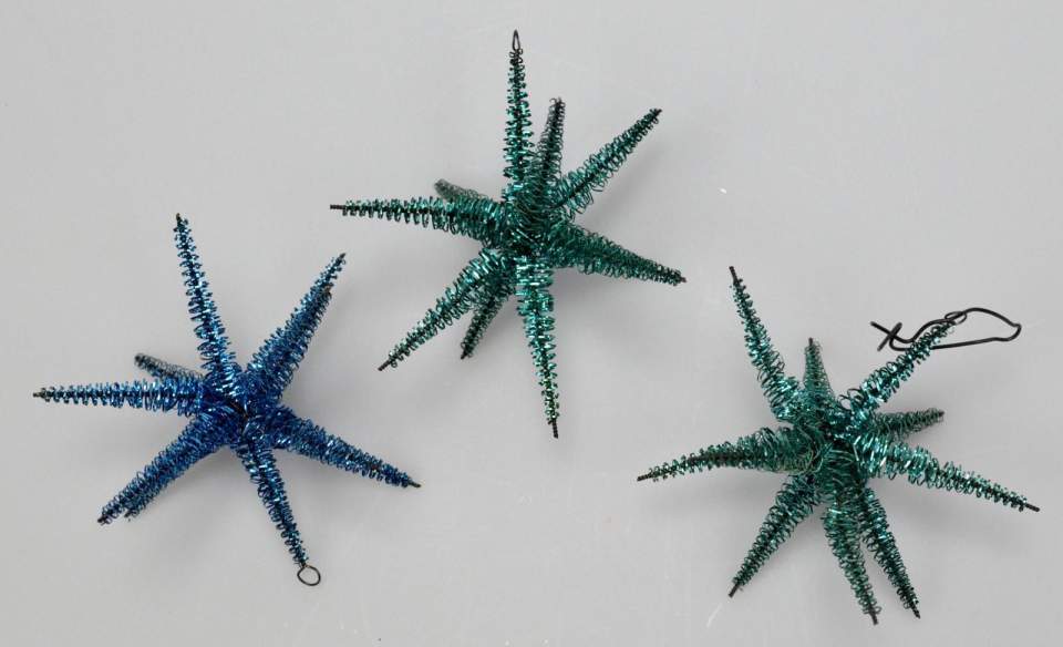 Weihnachtsschmuck, 3 Sterne aus leonischen Drähten