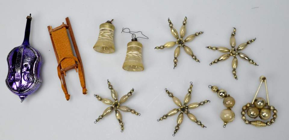 Weihnachtsschmuck, 10 Objekte