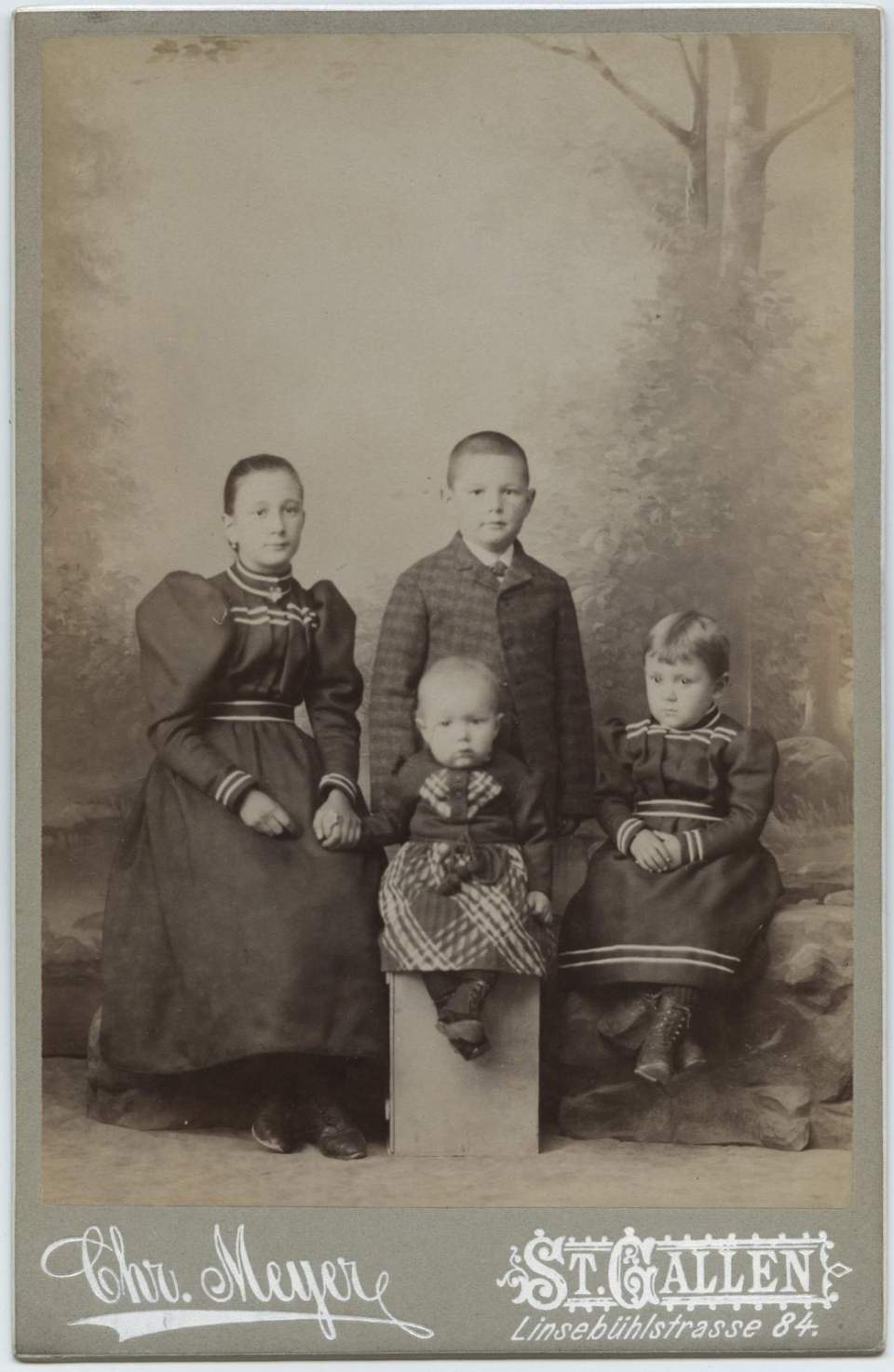 Fotografien: Hedwig Ulrich und Geschwister