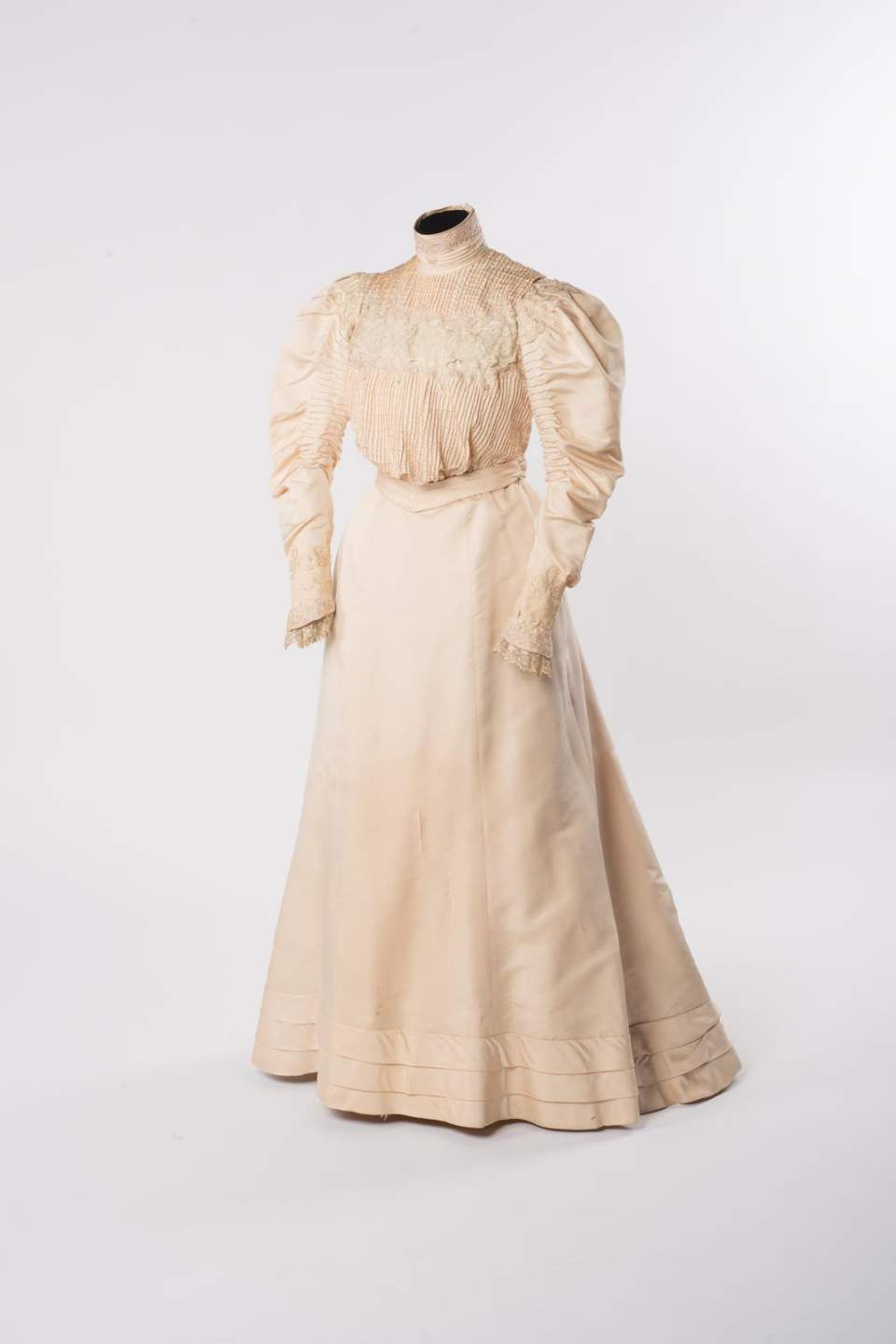 Brautkleid, Hochzeitskleid
