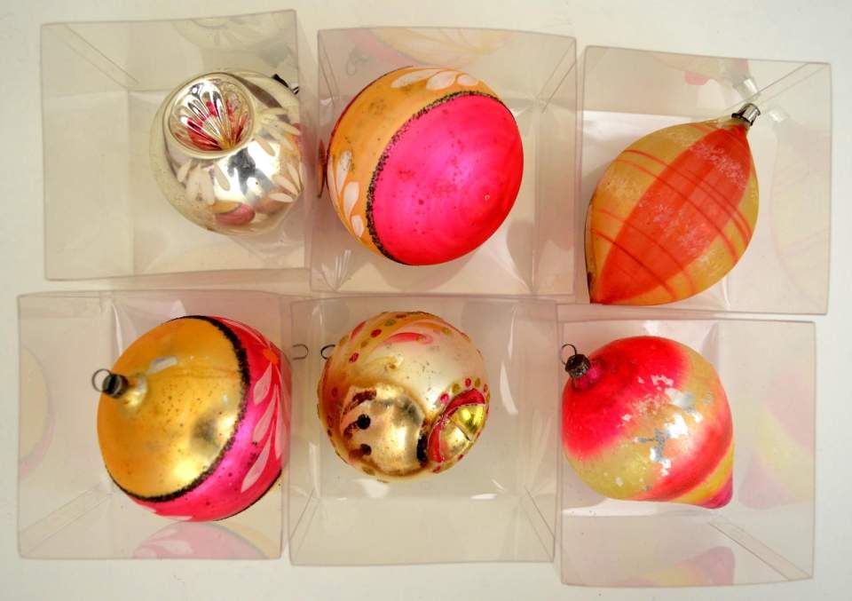 Weihnachtsschmuck, 6 Kugeln