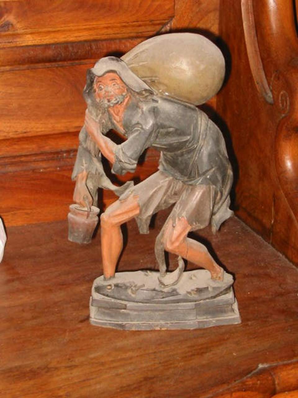 Holzschnitzfigur, Figur Bettler, Wasserträger