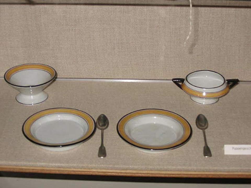 Puppen-Service, Porzellan