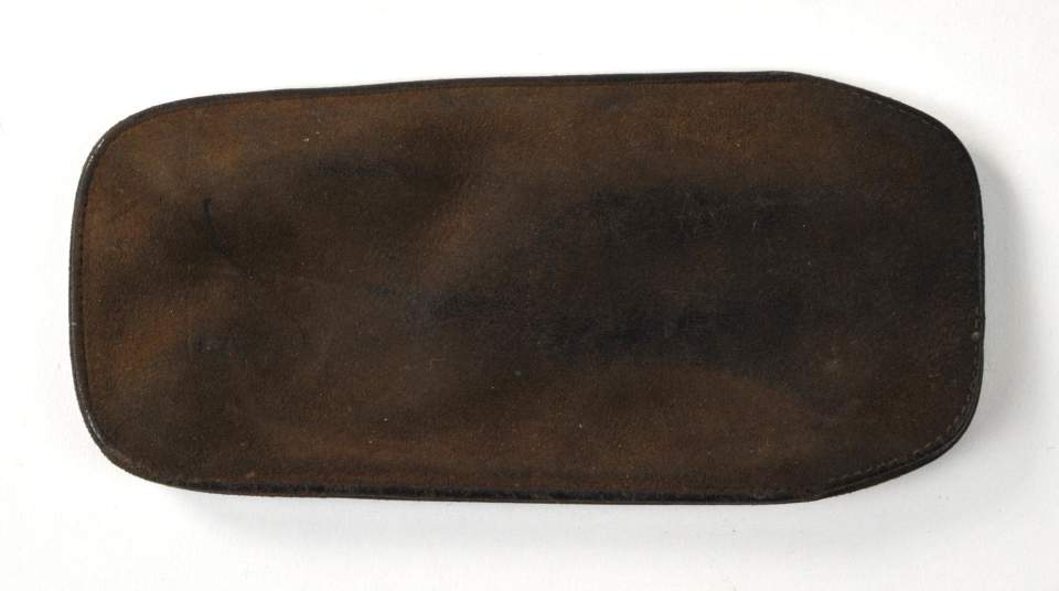 Brille (Zwicker) mit Messingrand, mit Etui