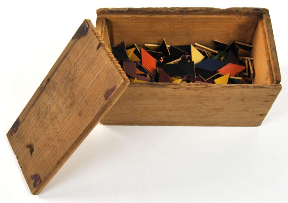 Geometrisches Zusammensetzspiel, Tangram