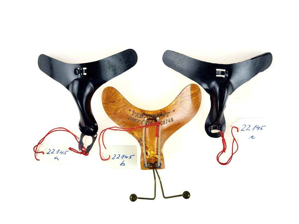 3 Krawattenhalter