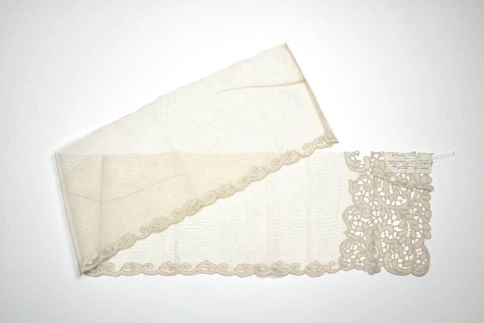 Vorhangmuster Kettenstich