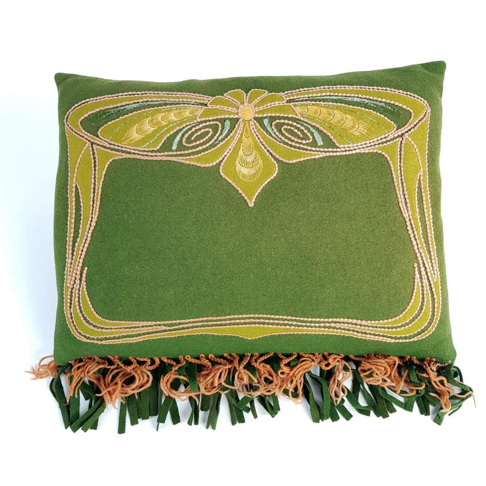 Kissen mit Filzüberzug(Jugendstil-Muster)