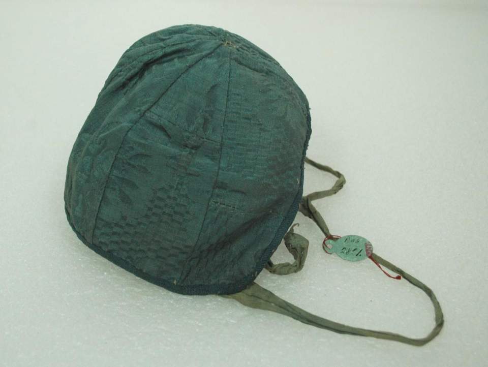 Taufhäubchen, Haube