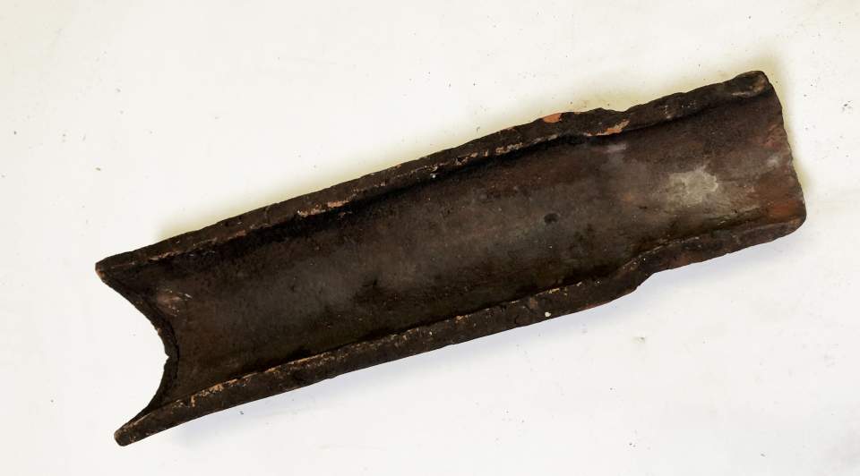 Rundziegel datiert 1563 - Spolie
