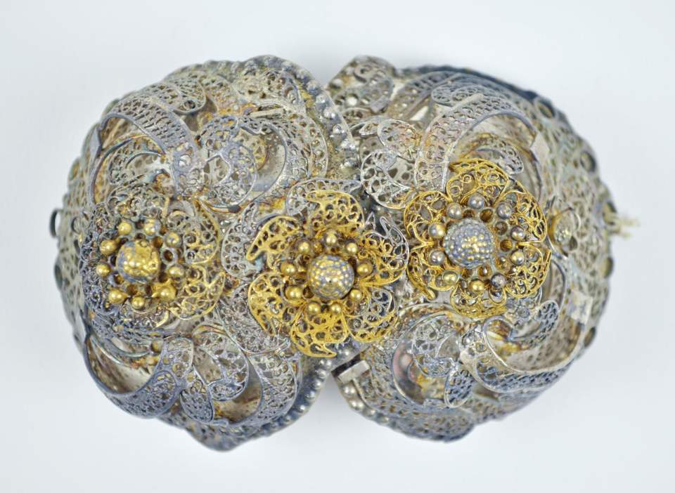 Schürzenrose,Silberfiligranschmuck, Trachtenschmuck
