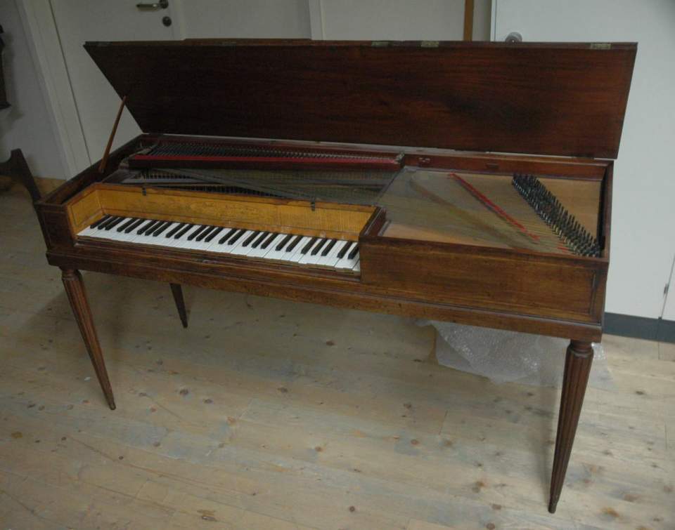 Tafelklavier 