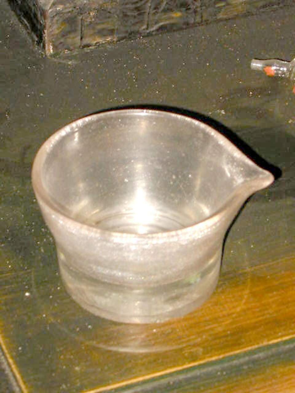 Reibschüssel, Schüssel