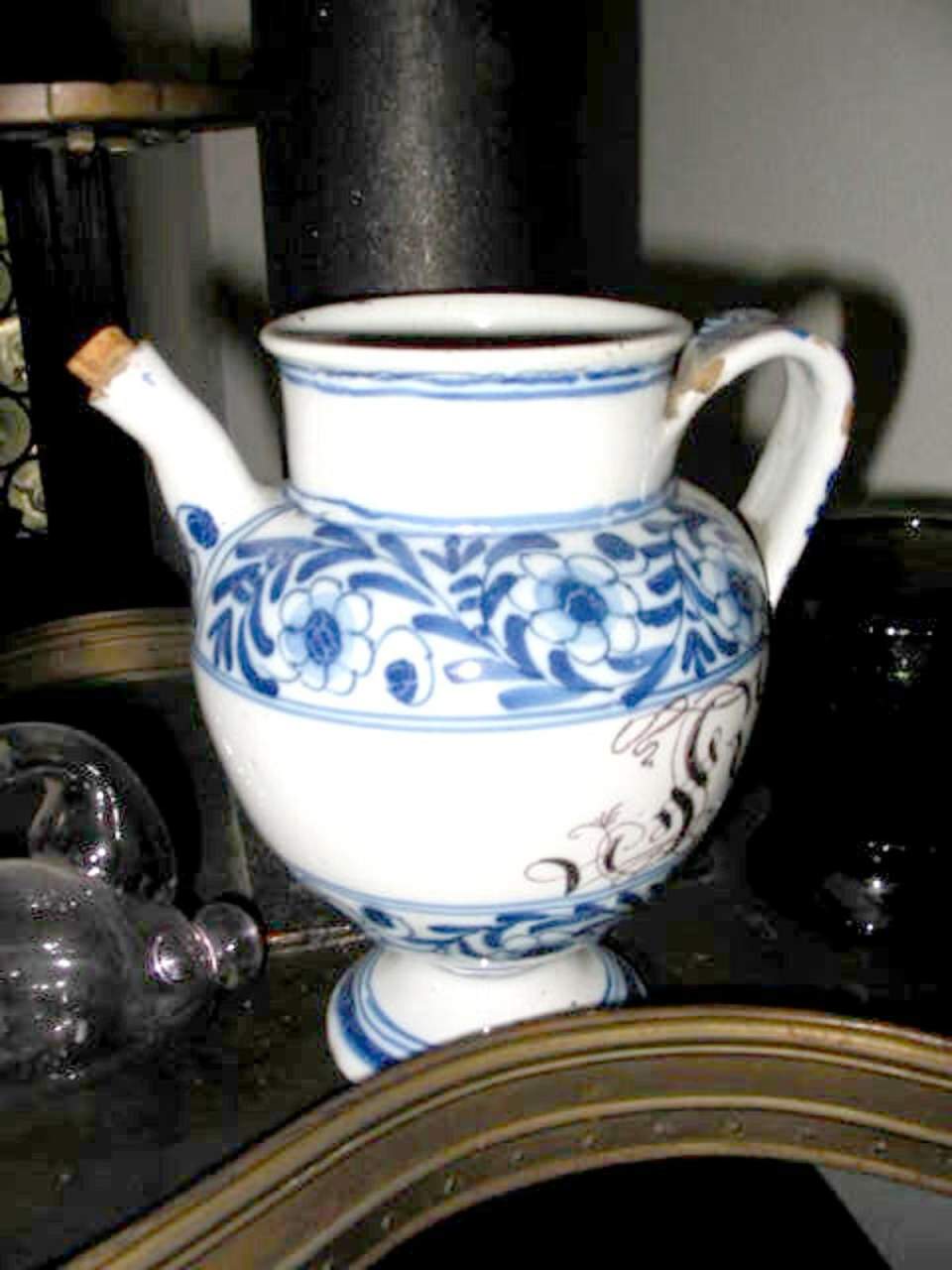 Apothekerkrug, Krug