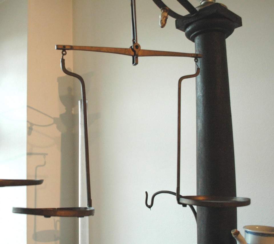 Apothekerwaage, Balkenwaage
