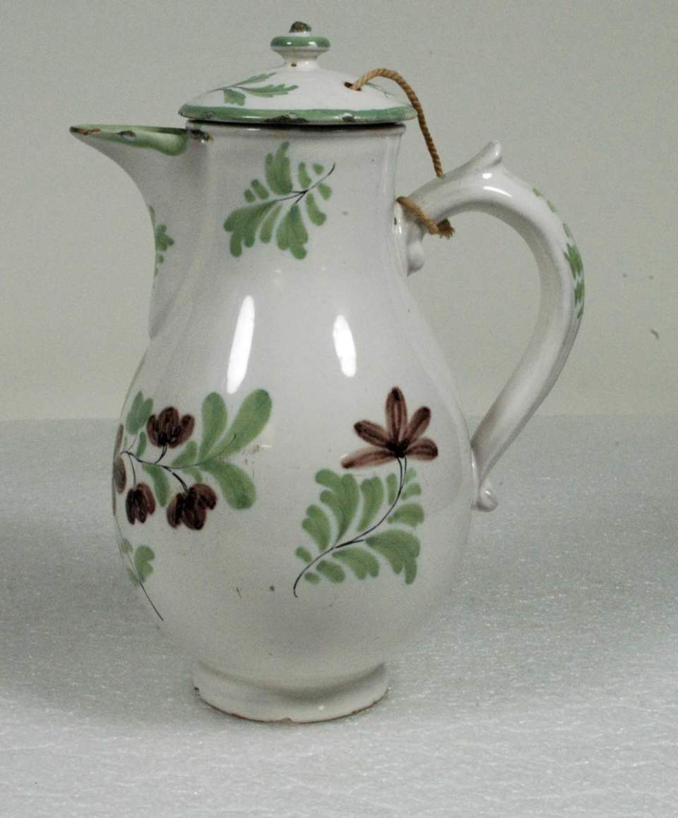 Fayence, Krüglein, 2 Stücke