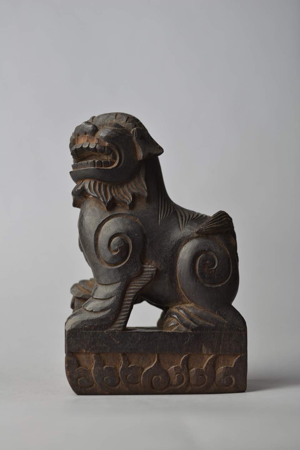 Löwe, Begleitfigur von Schrein