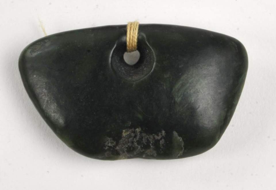 Brustschmuck