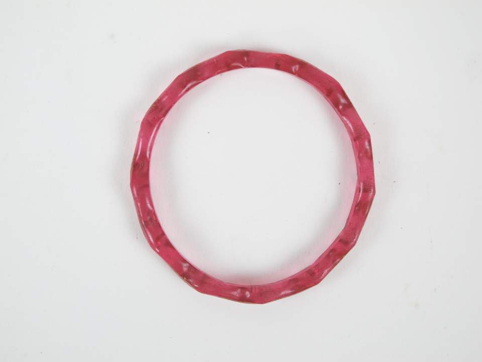 4 Armbänder aus Glas