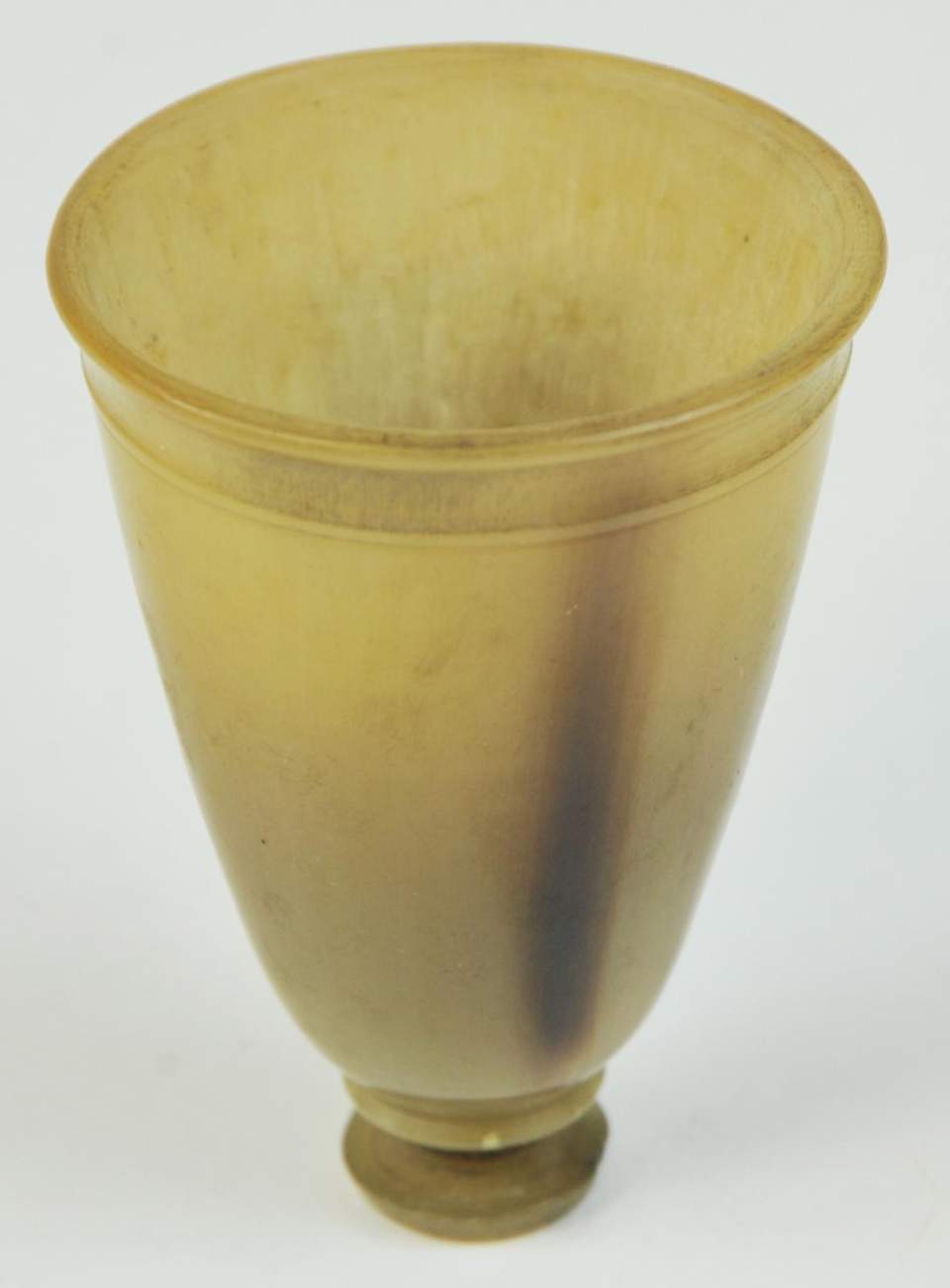 Trinkbecher aus Horn