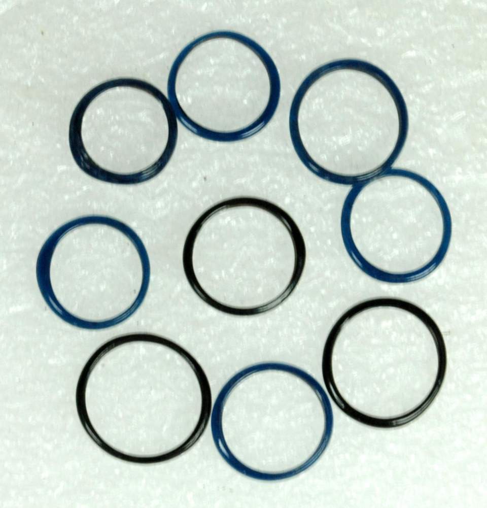12 Fingerringe aus blauem Glas