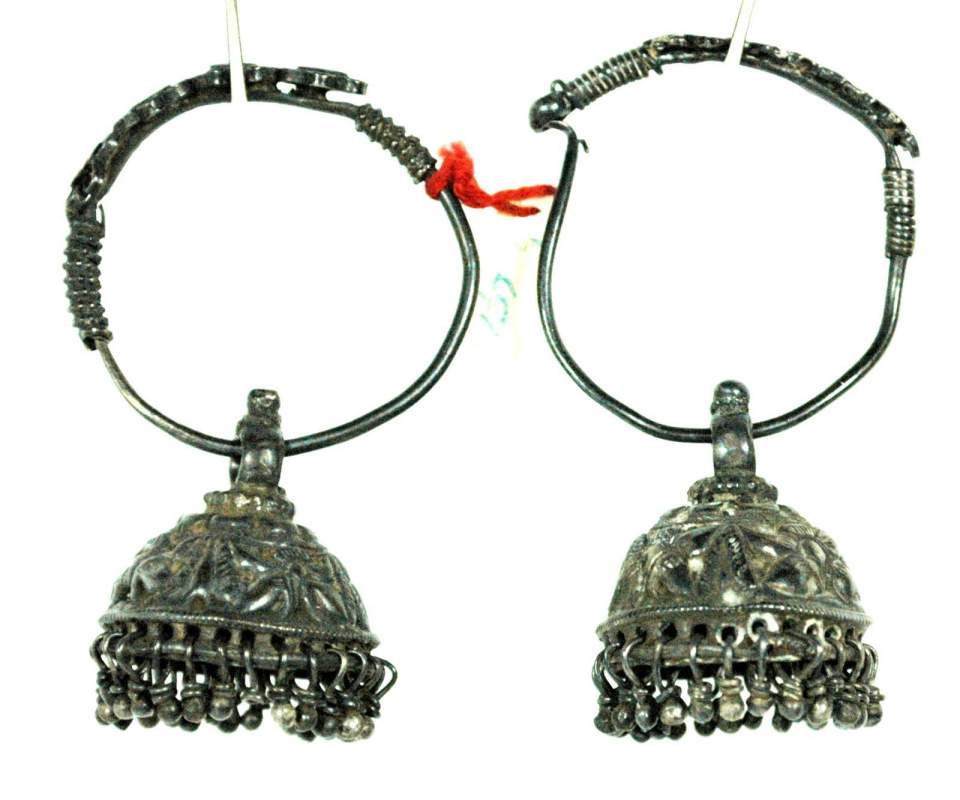 2 Ohrgehänge, Silber