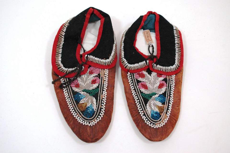 1 Paar Mokassins, Schuhe