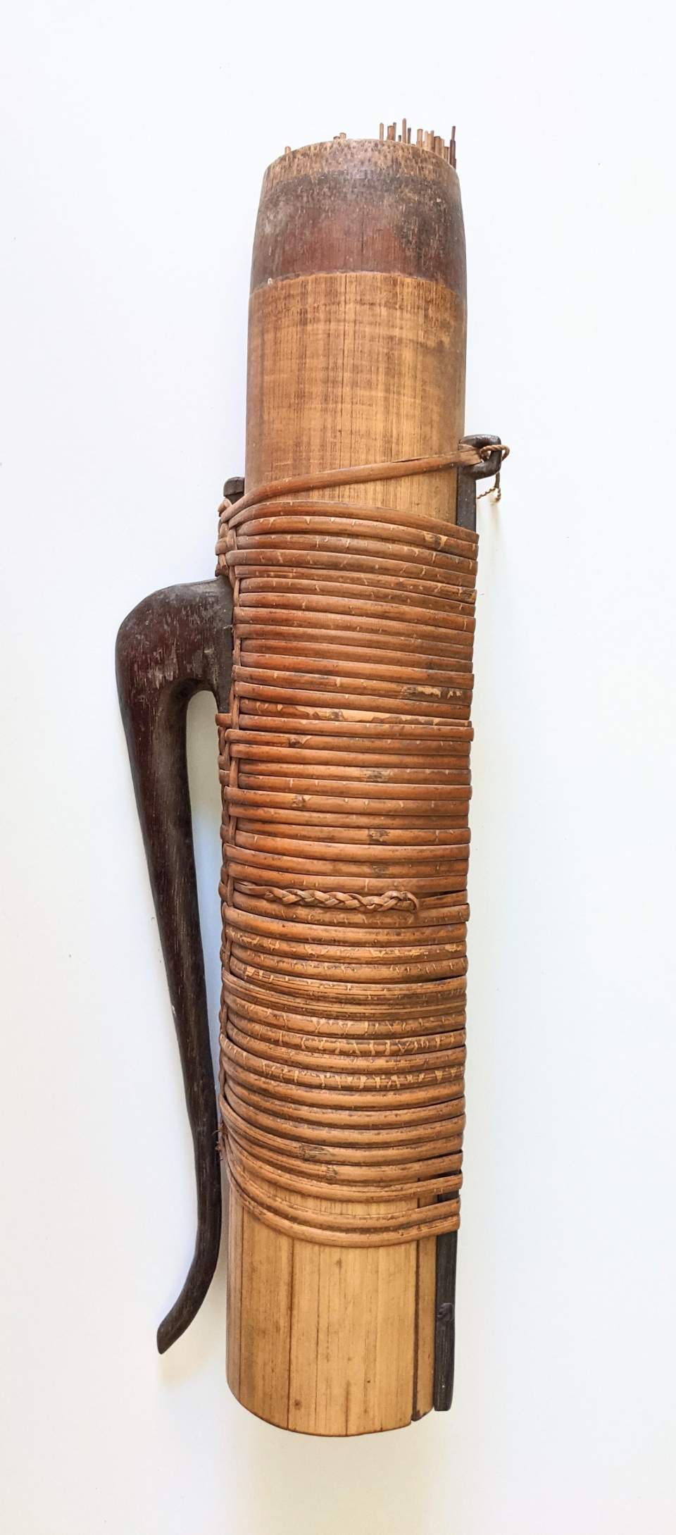 Köcher mit Pfeilen