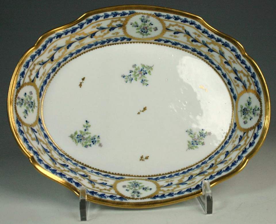 Ovale Butterplatte, Schale, Souscoupe