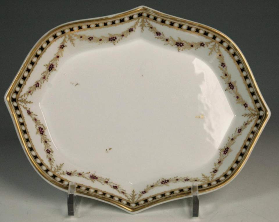 Ovale Butterplatte, Schale, Souscoupe