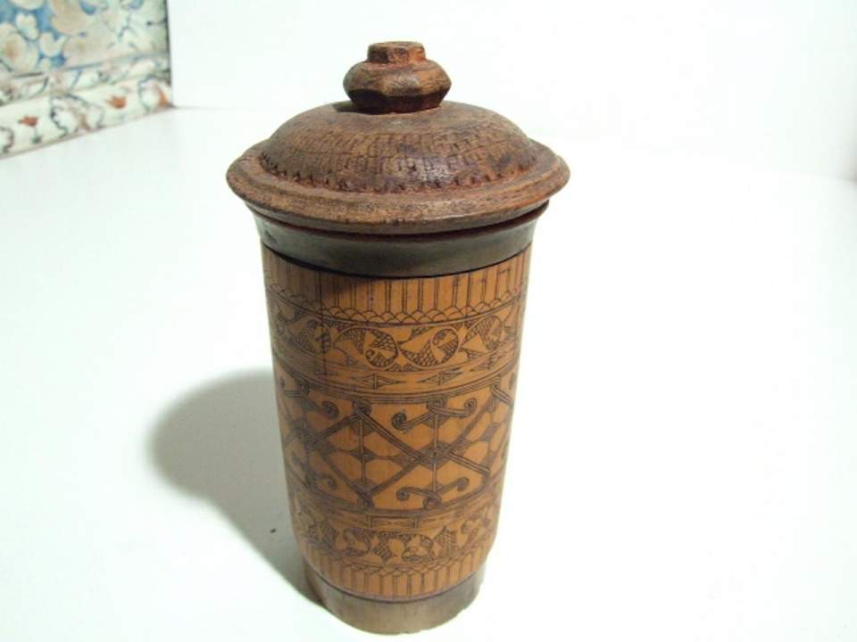 Sirih-Büchse