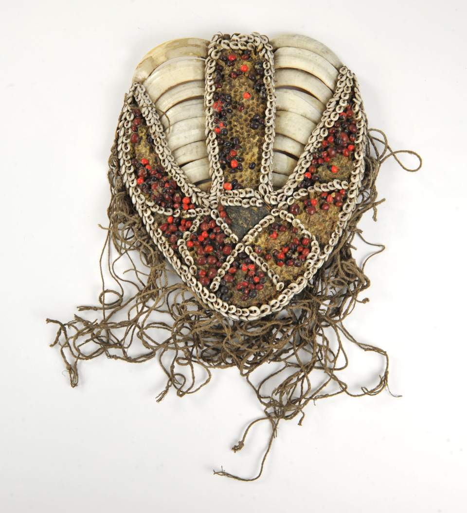 Brustschmuck
