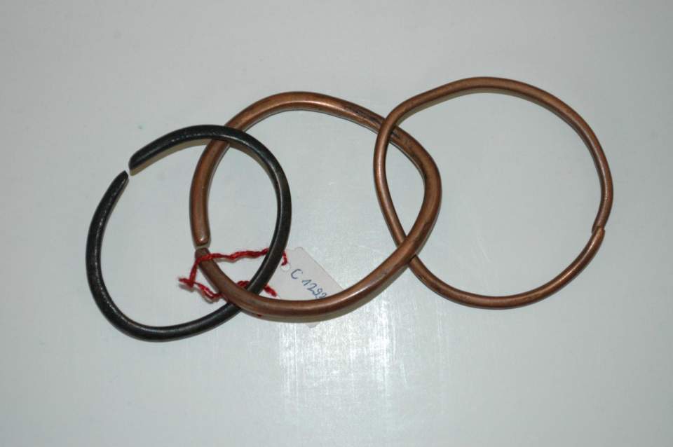 Armbänder
