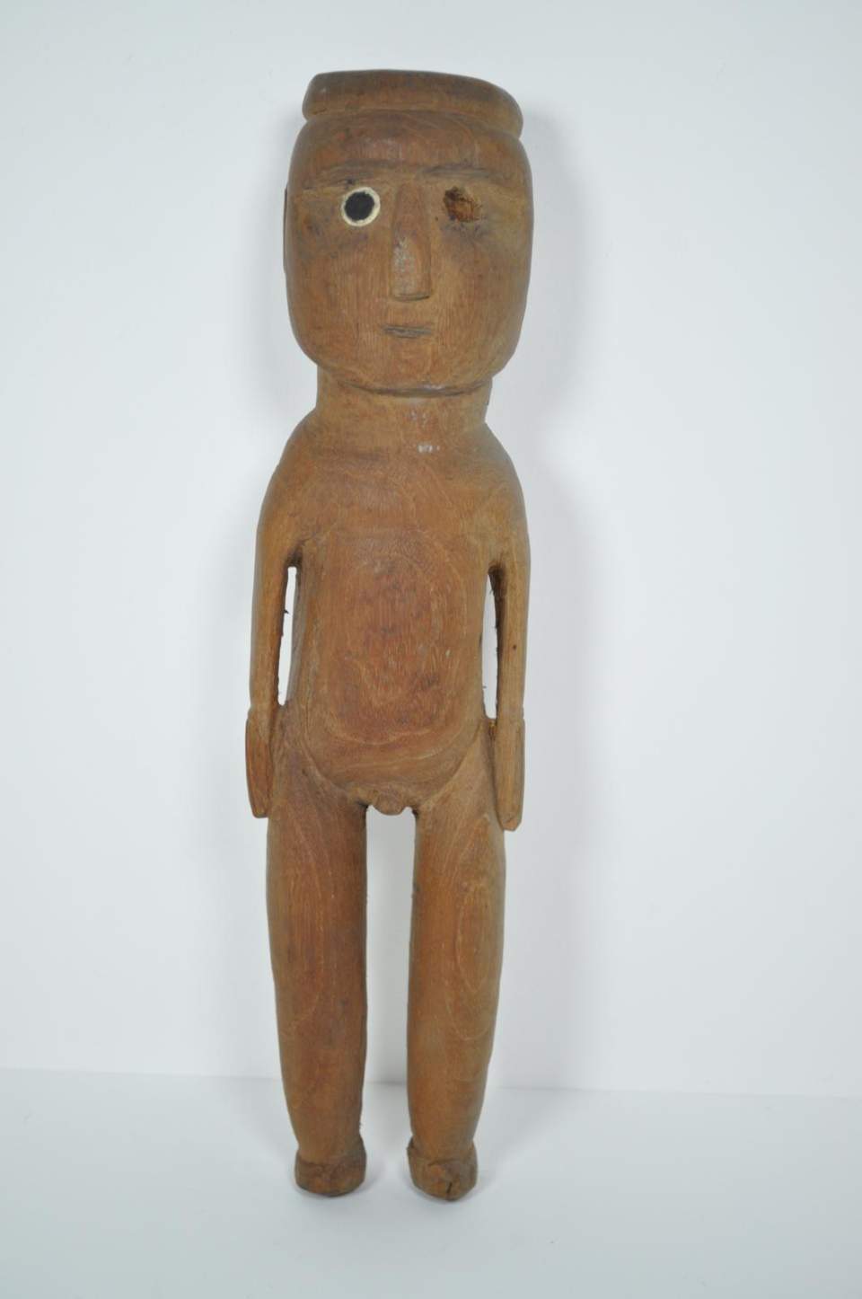 Stehende männliche Ahnenfigur «moai tangata»