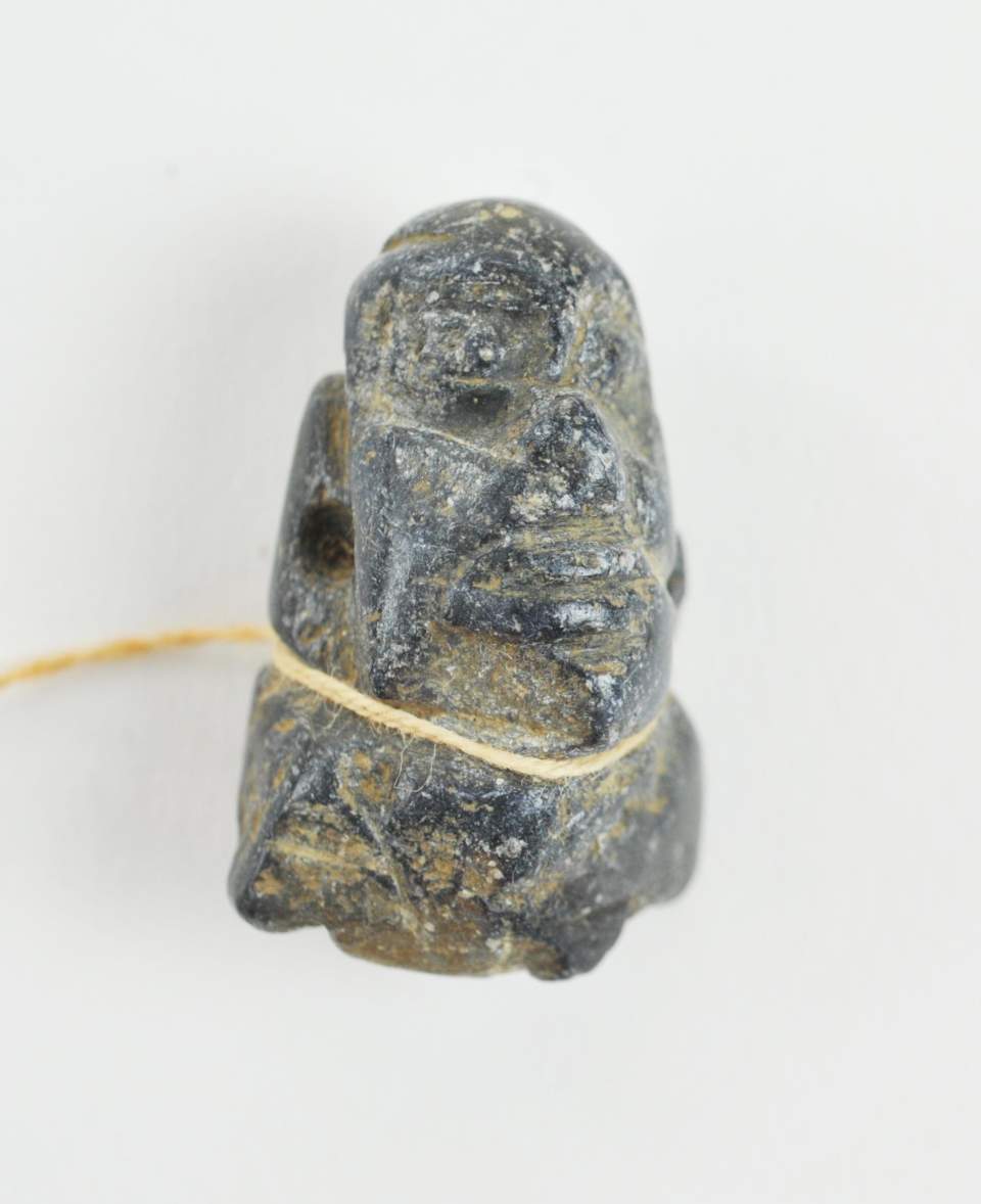 Stein-Kopf, Amulett 