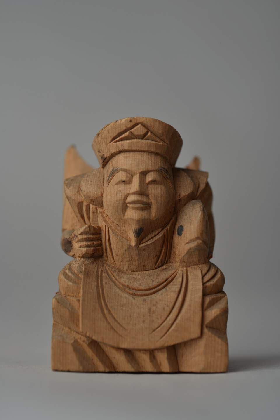 Kleine Holzfigur, Gott der Nahrung und der Fischmärkte