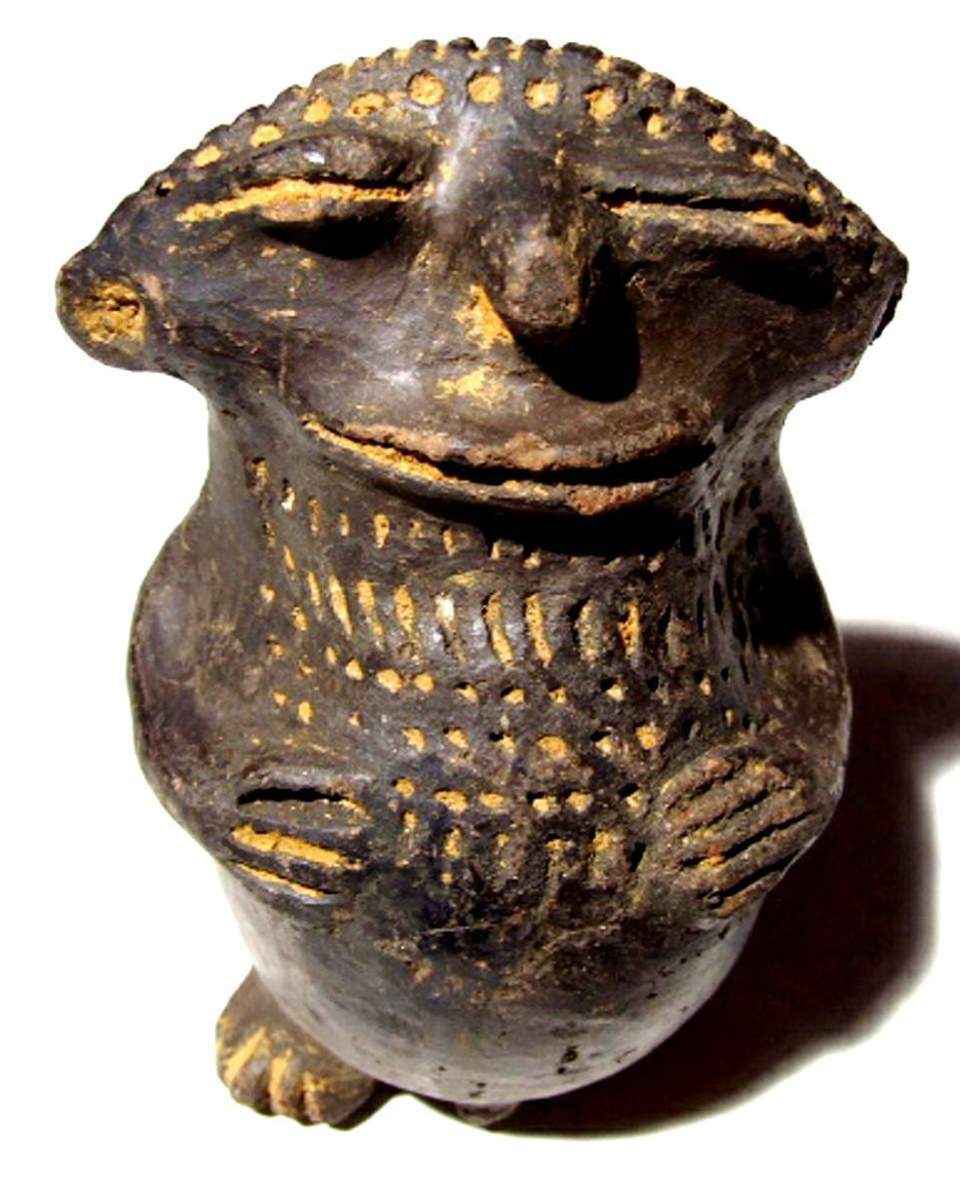 menschliche Tonfigur
