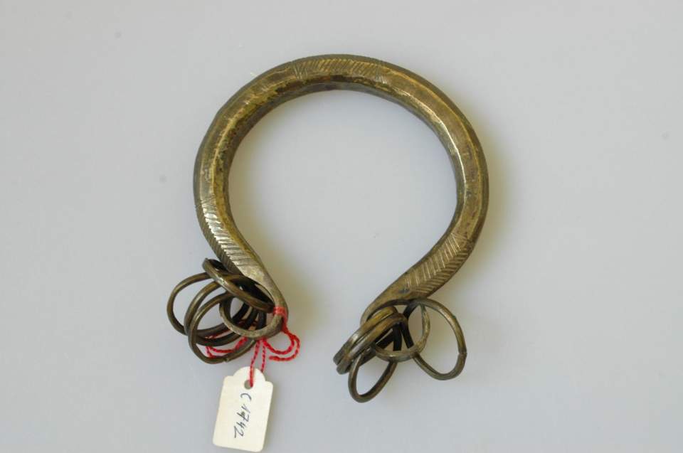 Armring, Armreif