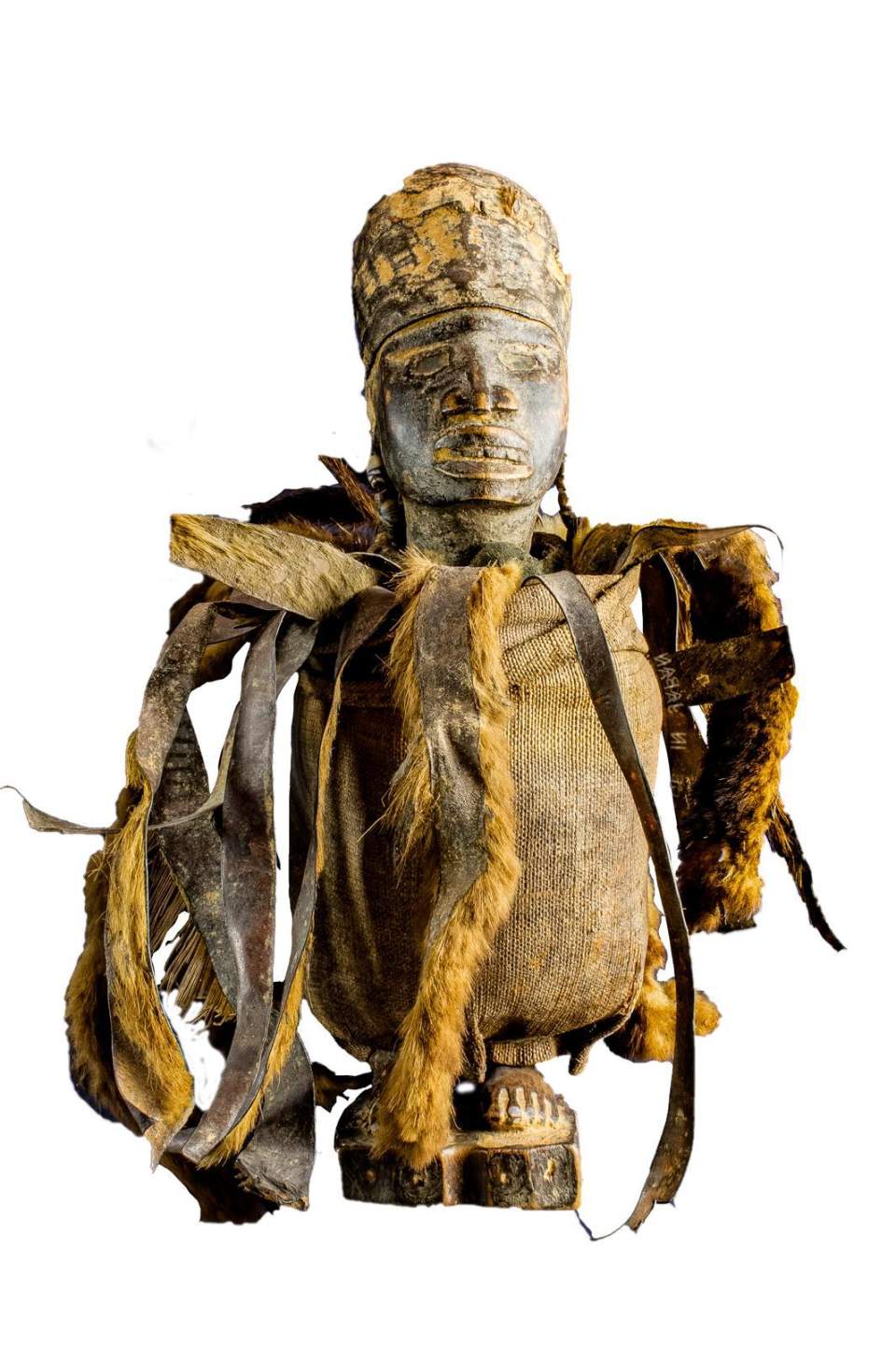 Kraftfigur, Bakongo; Magische Figur im Fellbündel