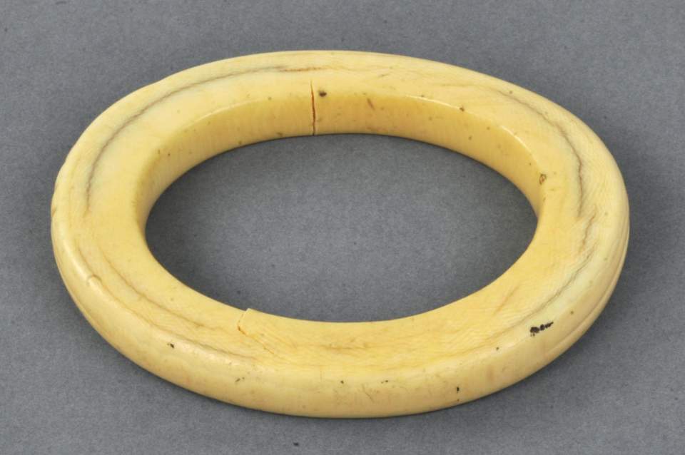 Armring, Armreif