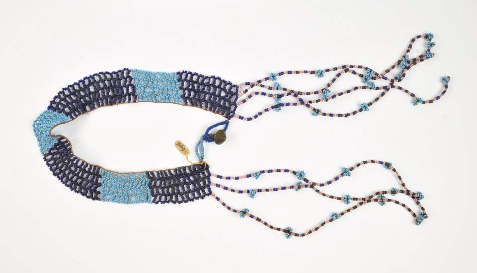 Halsband
