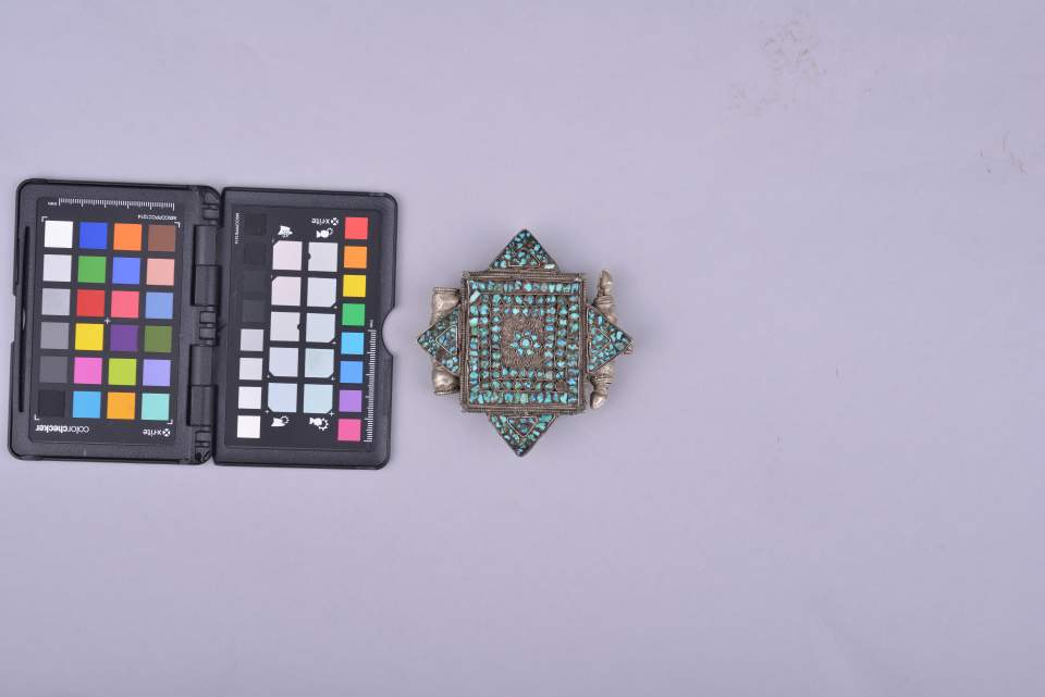 Halsschmuck, Amulett, Gau