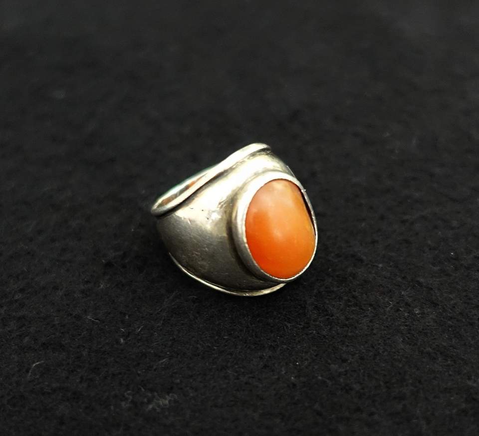 Fingerring